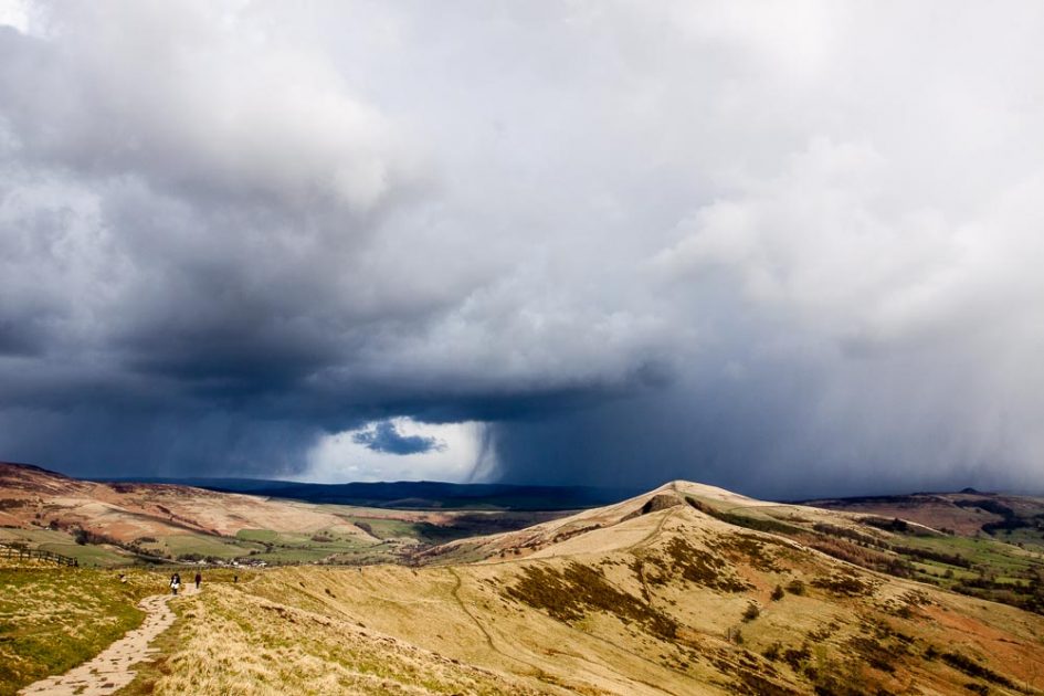 Showers blowing through from the top of Mam Tor, Peak District